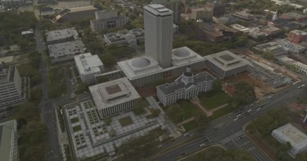 Tallahassee Florida Aerial Tiro Giratorio Pájaro Edificios Modernos Coches Desde — Vídeos de Stock