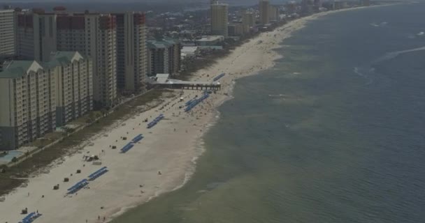 Panama City Beach Florida Aerial Pan Left Shot Beach Rescue — стоковое видео