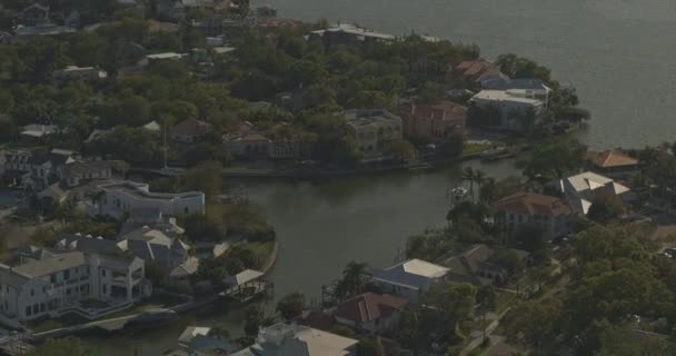 Tampa Florida Aerial V25 Tilt Shot Dzielnicy Davis Islands Tampa — Wideo stockowe