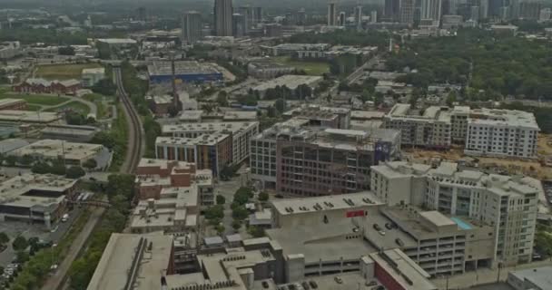 Atlanta Georgia Aerial V628 Rotující Snímek Oblasti Westside Provisions Panorama — Stock video