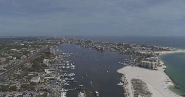 Destin Florida Aerial Dolly Out Birdseye Colpo Porto Della Città — Video Stock