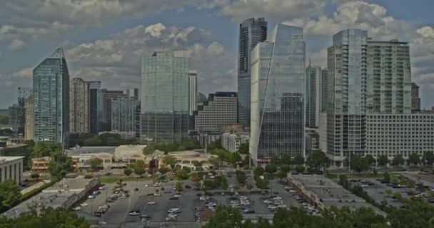 Atlanta Georgia Air V694 Voar Através Tiro Arranha Céus Modernos — Vídeo de Stock