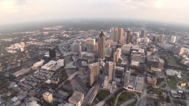 Atlanta cidade aérea sobre o centro da cidade — Vídeo de Stock