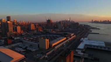 Manhattan cityscape gün batımında.