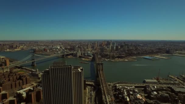 Volare sul distretto finanziario di Manhattan — Video Stock