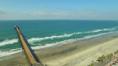 Plaj ve Oceanside Pier