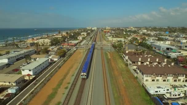 Passenger train in Oceanside — Stock Video