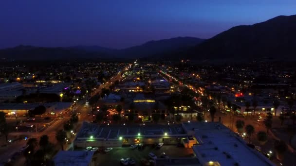 Palm Springs al atardecer — Vídeo de stock