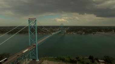 Detroit anteni