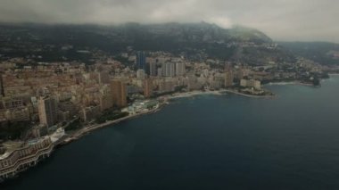 Monaco üzerinde havadan görünümü