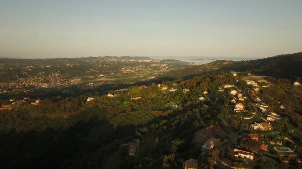 Vista aérea sobre Tanneron — Vídeos de Stock