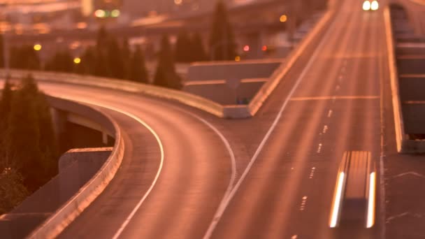 Clip de lapso de tiempo del tráfico de la autopista — Vídeos de Stock