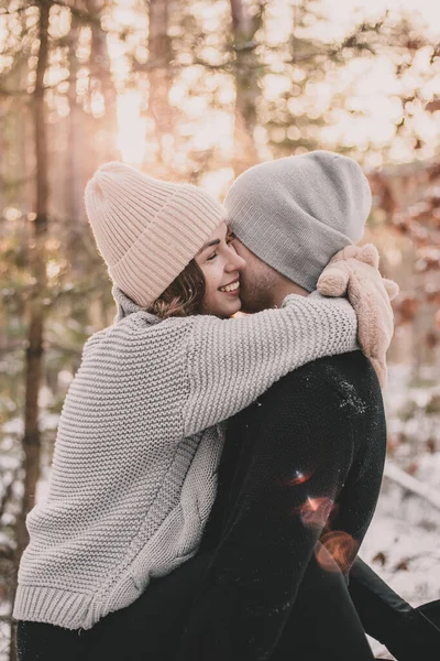 Woman Hugs Man Dressed Mittens Pine Forest — Stock Photo, Image