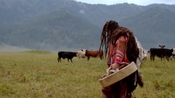 Man Role Altai Shaman Animal Skins His Back Long Hair — Stockvideo