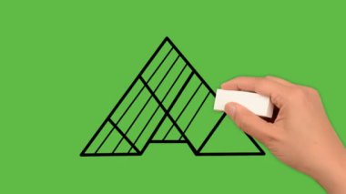 Yeşil arkaplanda mavi ve beyaz renk kombinasyonlu bir piramit çizimi