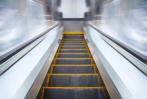 Escalera mecánica — Foto de Stock