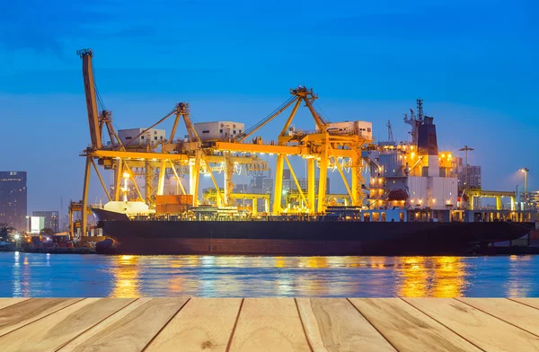 Cargo ship at night — Stock Photo, Image