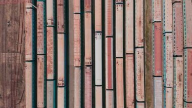 Demiryolu birçok paralel demiryolu 4k ile Yard değiştiriliyor. 