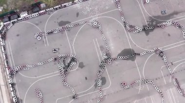 Kart yarışı veya karting, açık teker motor sporunun bir çeşididir.