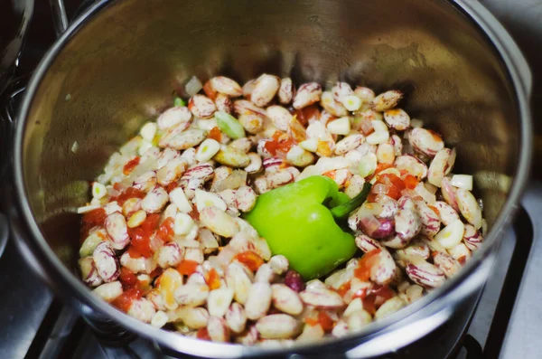 Roman Beans Ready Cook Pot Healty Food — Stock Photo, Image