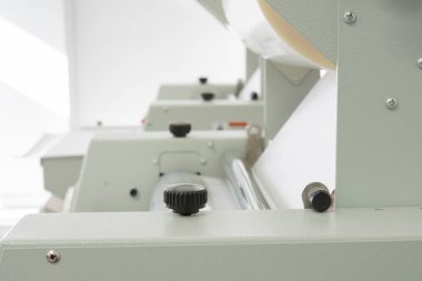 Çin yapımı termal selofan makinesi ve detaylar. 33 cm genişliğinde