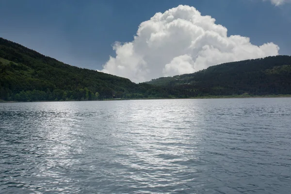 Bolu Maravillosa Vista Lago Desde Plataforma Observación Madera Junto Lago — Foto de Stock