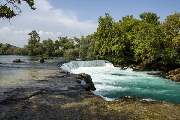 Manavgat Şelalesi Temiz Doğası Berrak Sularıyla Antalya Türkiye — Stok fotoğraf