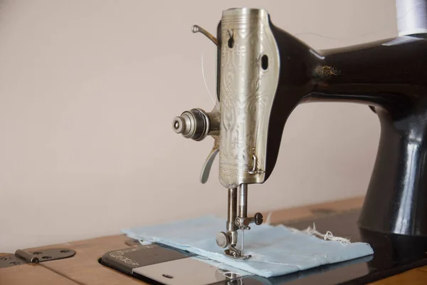 Modèle Très Ancien Machine Coudre Pédale Antique Table — Photo