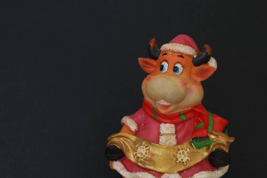 Doğu takvimine göre 2021 'in ana sembolü inek ya da boğa. Metin veya harf için boşluk kopyala