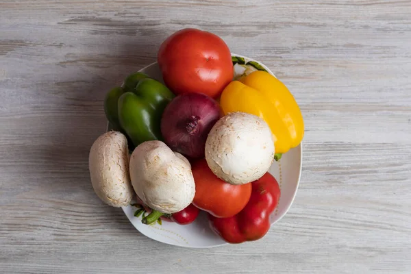 Groenten Met Champignons Tafel Culinaire Achtergrond Met Selectieve Focus Wazige — Stockfoto