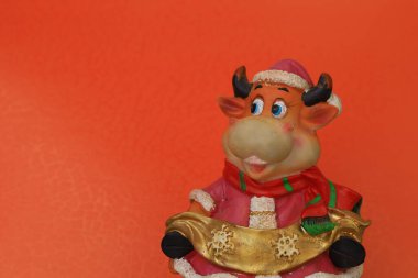 Doğu takvimine göre 2021 'in ana sembolü inek ya da boğa. Metin veya harf için boşluk kopyala