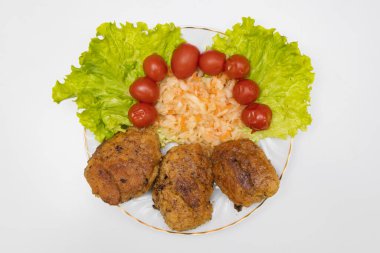 Ev yapımı lezzetli ve iştah açıcı pirzolalar. Mutfak geçmişi. Kapalı restoranlar ve yemek şirketleri kavramı