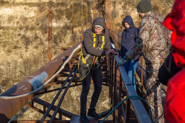 December 2020 Rezina Moldova Salto Cuerda Tipo Extremo Recreación Enfoque —  Fotos de Stock