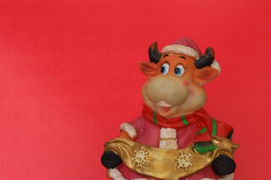 Doğu takvimine göre 2021 'in ana sembolü inek ya da boğa. Metin veya harf için boşluk kopyala