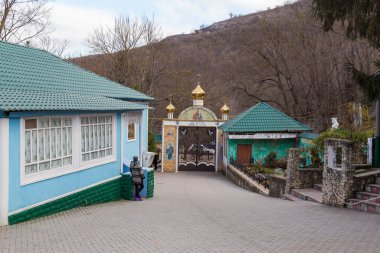 6 Aralık 2020 'de Saharna Moldova, ülkenin en ünlü manastırı ve farklı ülkelerden gelenlerin hac mekanıdır.