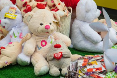 11 Şubat 2021 Balti Moldova Dev zincir süpermarket, illüstrasyon editörü. Yumuşak oyuncaklar bölümü.