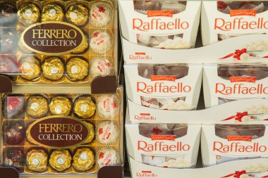 11 Şubat 2021 Balti Moldova Dev zincir süpermarket, illüstrasyon editörü. Şeker reyonu