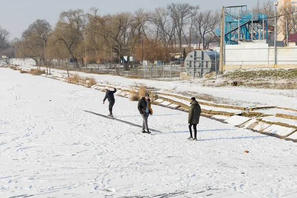 Januari 2021 Balti Moldavien Frusen Sjö Eller Vattenförekomst Vintertid Bakgrund — Stockfoto