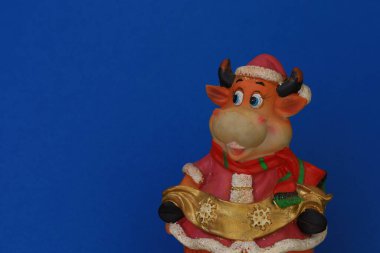 Doğu takvimine göre 2021 'in ana sembolü inek ya da boğa. Metin veya harf için boşluk kopyala