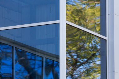 Modern cam bina elementi. Fotokopi alanı ile arkaplan ya da boşluk. Metin veya harf için altı çizili