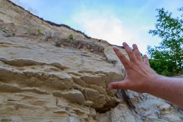 Image Abstraite Homme Tombant Une Falaise Une Montagne Concentre Toi — Photo