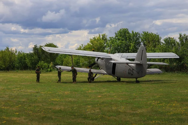 Het Vliegtuig Van Moldavische Luchtmacht Demonstratie Militaire Oefeningen Juli 2020 — Stockfoto