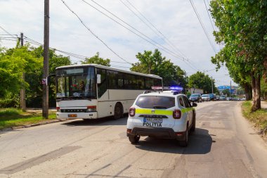 Polis arabası. Metin veya yazıtlar için kopyalama alanı olan bir arkaplan. İllüstrasyon başyazısı. 12 Temmuz 2021 Balti Moldova.