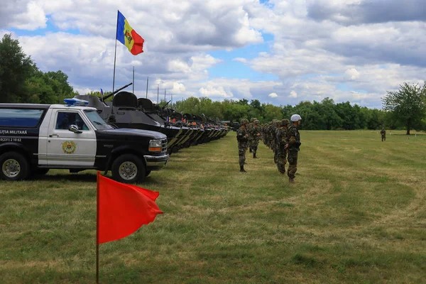 Στρατιωτικό Περιπολικό Διαδήλωση Στρατιωτικών Ασκήσεων Ιουλίου 2020 Balti Μολδαβία Ενδεικτικό — Φωτογραφία Αρχείου