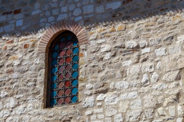 Kale penceresi. Metin veya harf için kopyalama alanı olan ortaçağ arkaplanı.