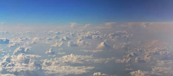 Небесные облака с самолета. — стоковое фото