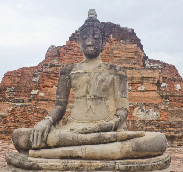 Oude stenen Buddha — Stockfoto