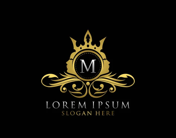 M harfli Kraliyet Güzellik Logosu. Güzel Kadın Yüzlü Lüks Altın Çiçek Rozeti Salon, kaplıca, kozmetik, Butik, Mücevher.