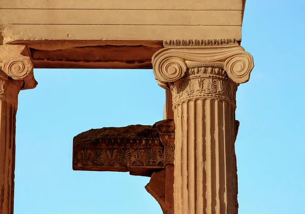 Column, the fifth century BC — Stock Photo, Image