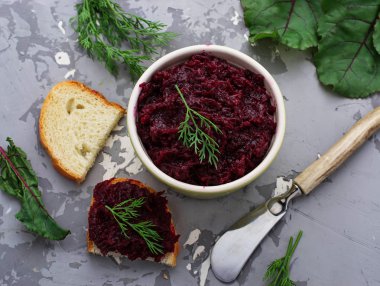 Pancar havyar ve tost